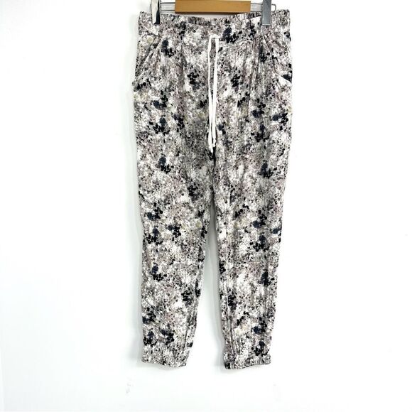 Aritzia Talula Los Feliz Floral Print Joggers Sz Medium - Picture 2 of 13